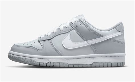 nike dunks grey older kids